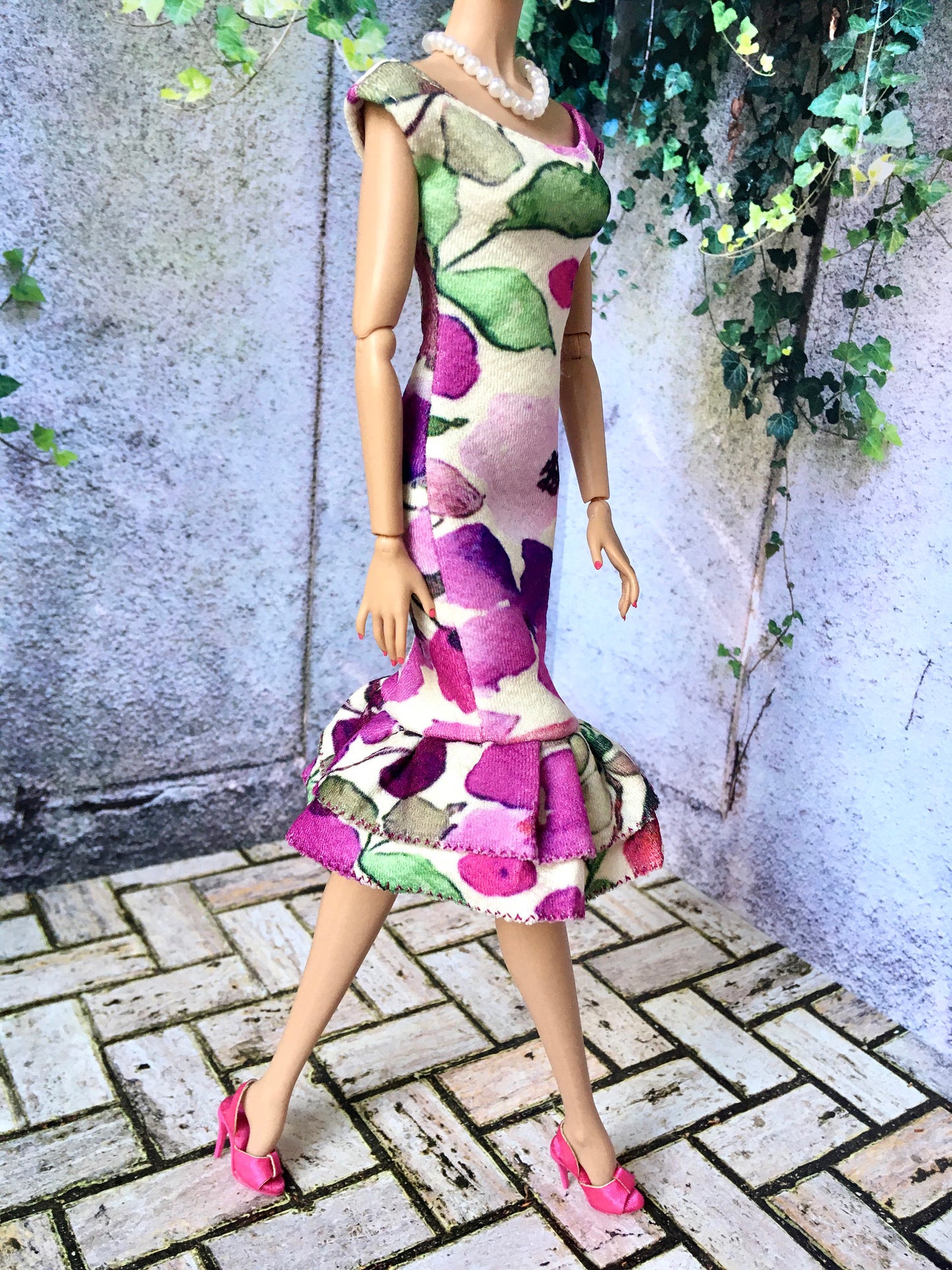 BQ-LARA – Floral Midi Dress with Mermaid Hem for 12" 1/6 Scale Fashion Dolls - www.bouutique.com