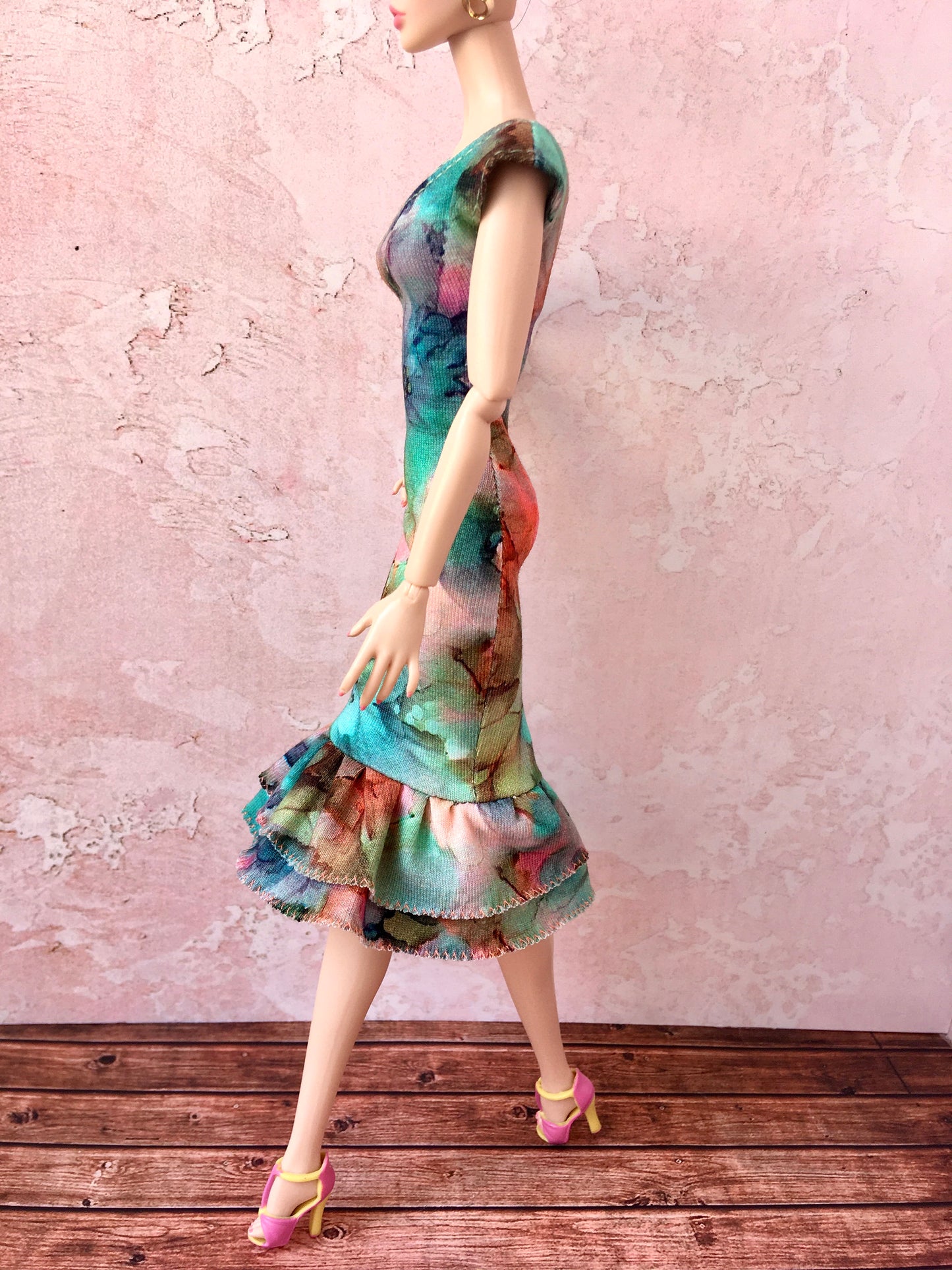 BQ-LARA – Floral Midi Dress with Mermaid Hem for 12" 1/6 Scale Fashion Dolls - www.bouutique.com