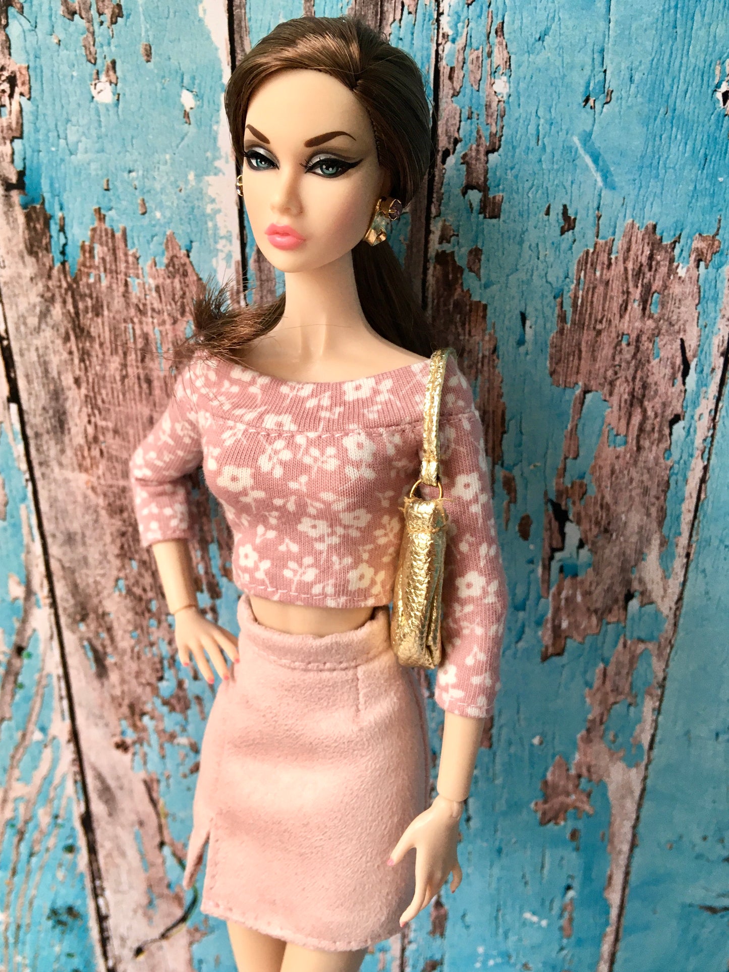 BQ-LUNIA – Off Shoulder Top with Flower Print for 12" Fashion Dolls - www.bouutiue.com