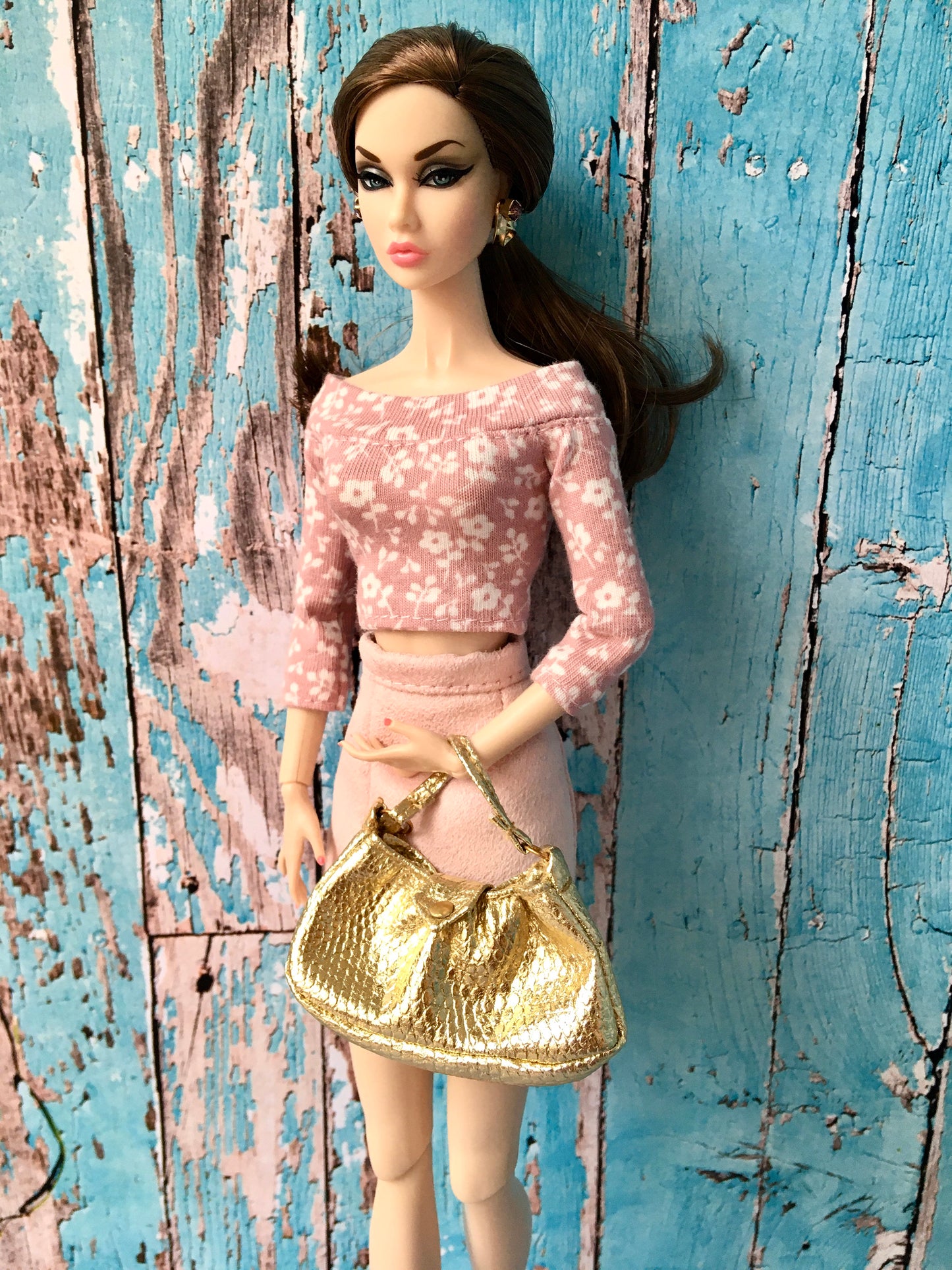 BQ-LUNIA – Off Shoulder Top with Flower Print for 12" Fashion Dolls - www.bouutiue.com