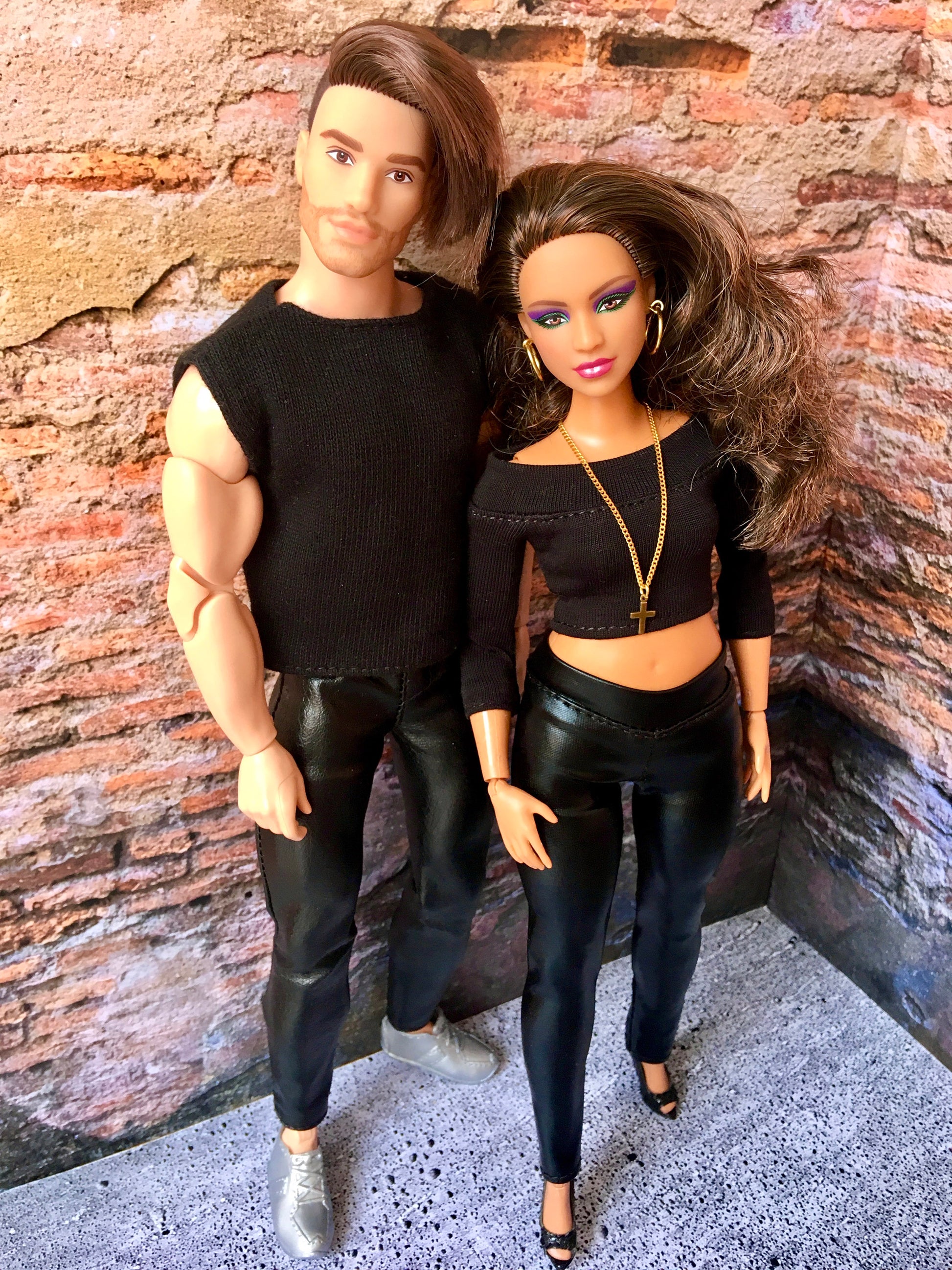 BQ-EBONY – Off-Shoulder Top for 11" 1/6 Scale Curvy Fashion Dolls - www.bouutique.com