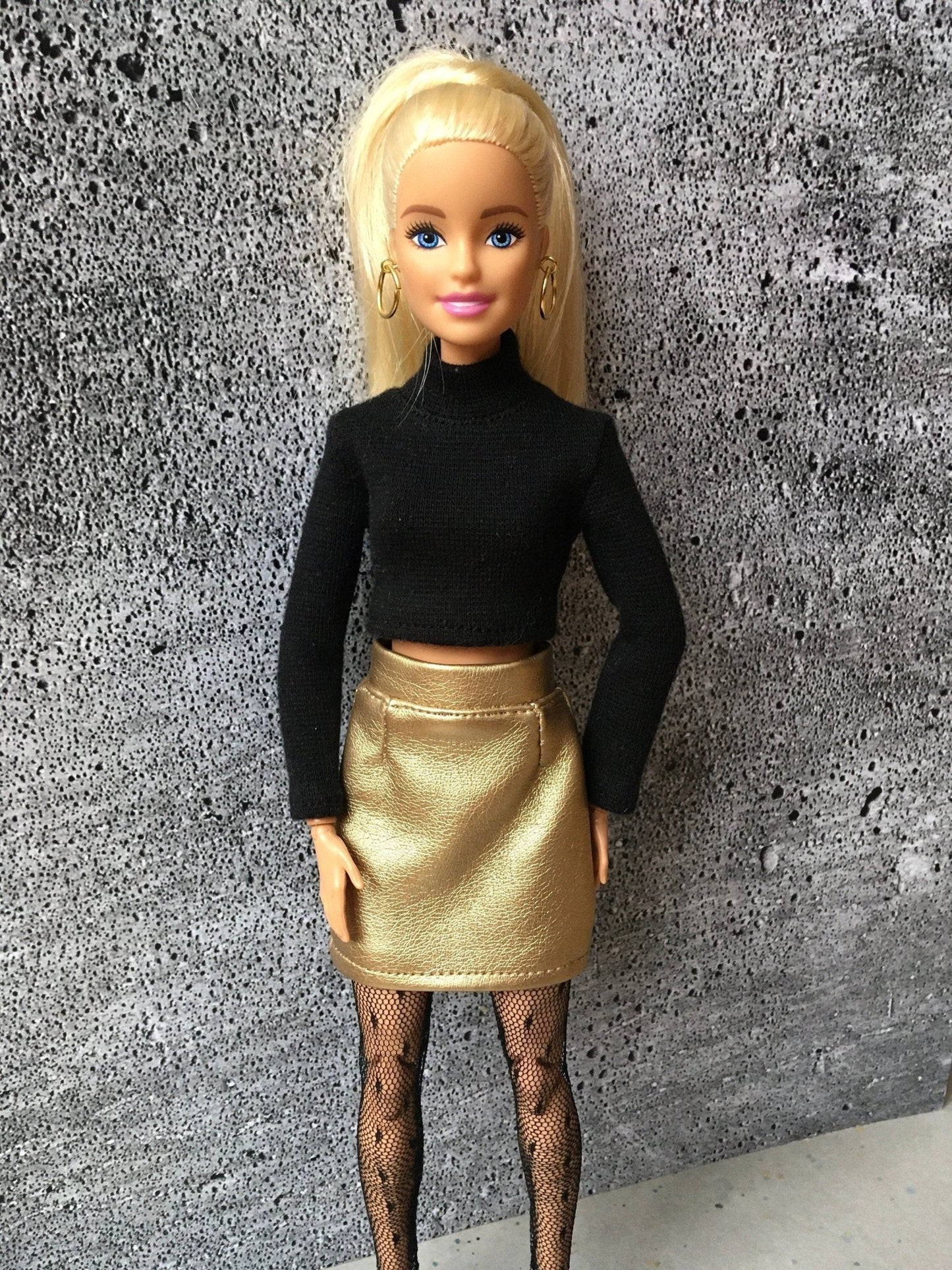 Snug Long Sleeve Turtleneck Crop Top for Doll 1/6-scale, 11.5 Inch, many colors - Bouutique.com
