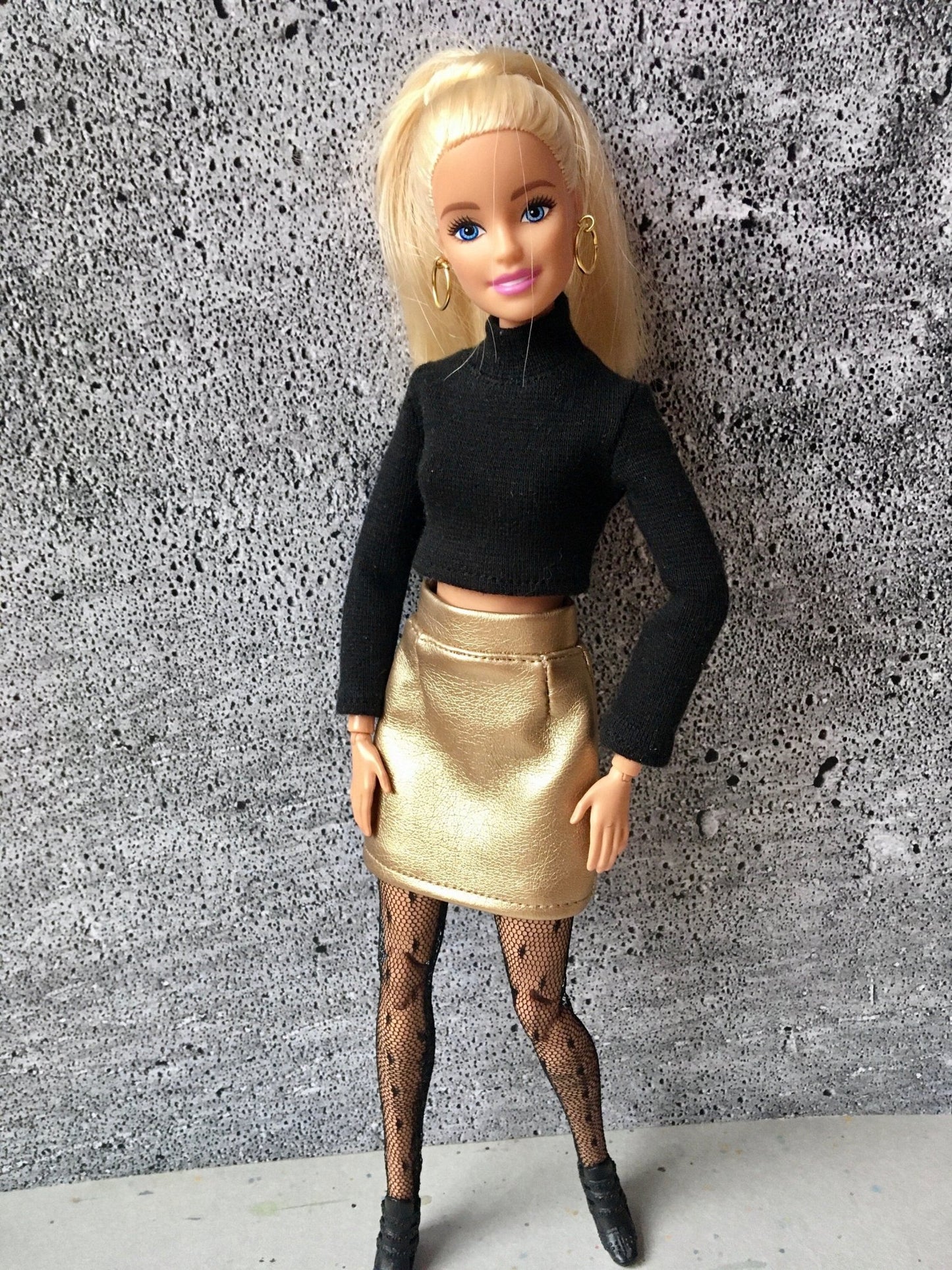 Snug Long Sleeve Turtleneck Crop Top for Doll 1/6-scale, 11.5 Inch, many colors - Bouutique.com