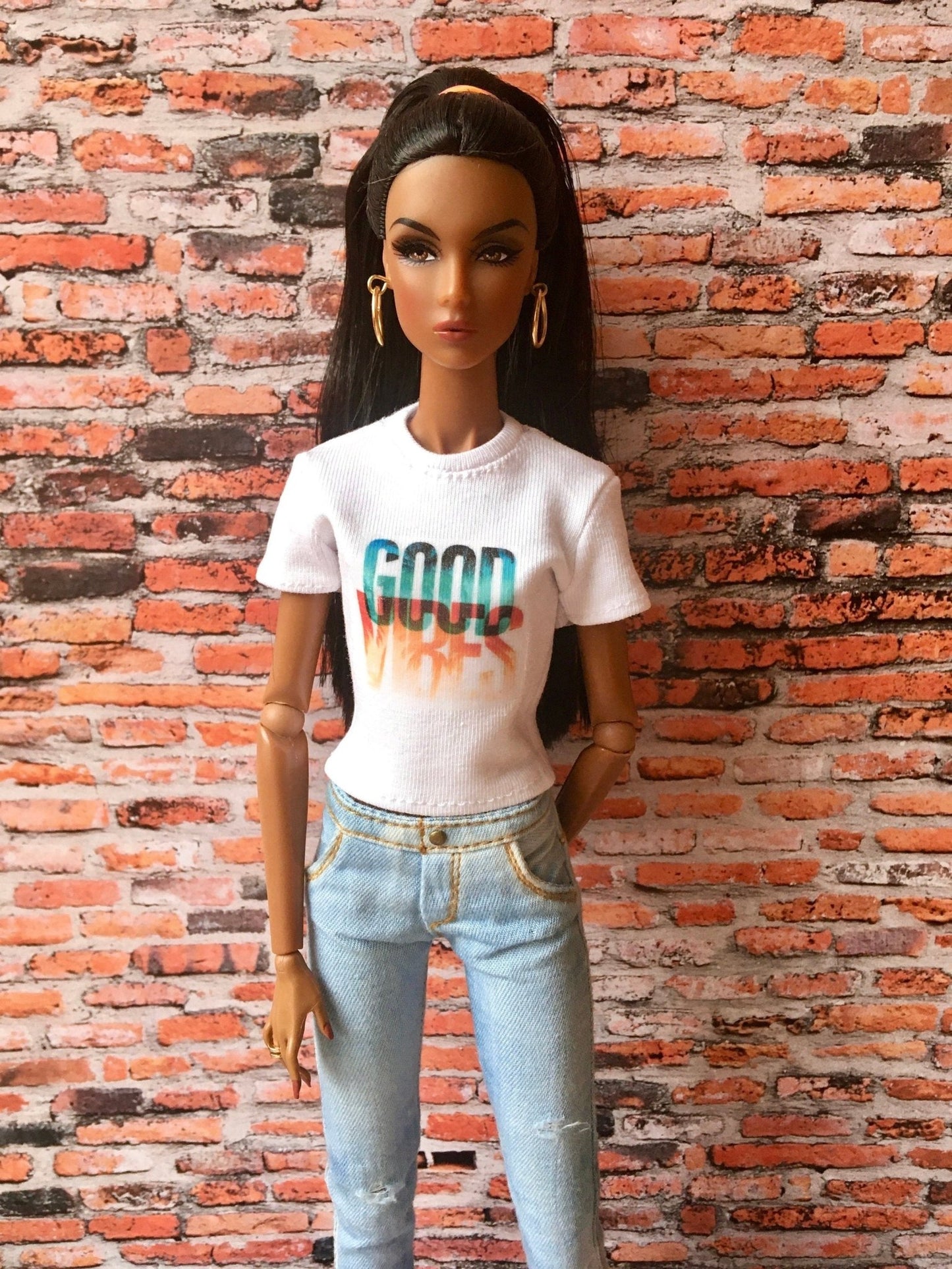 Vital Print T-shirt "good vibes" Design for NuFace Integrity Toys Doll 12.5" - Bouutique.com