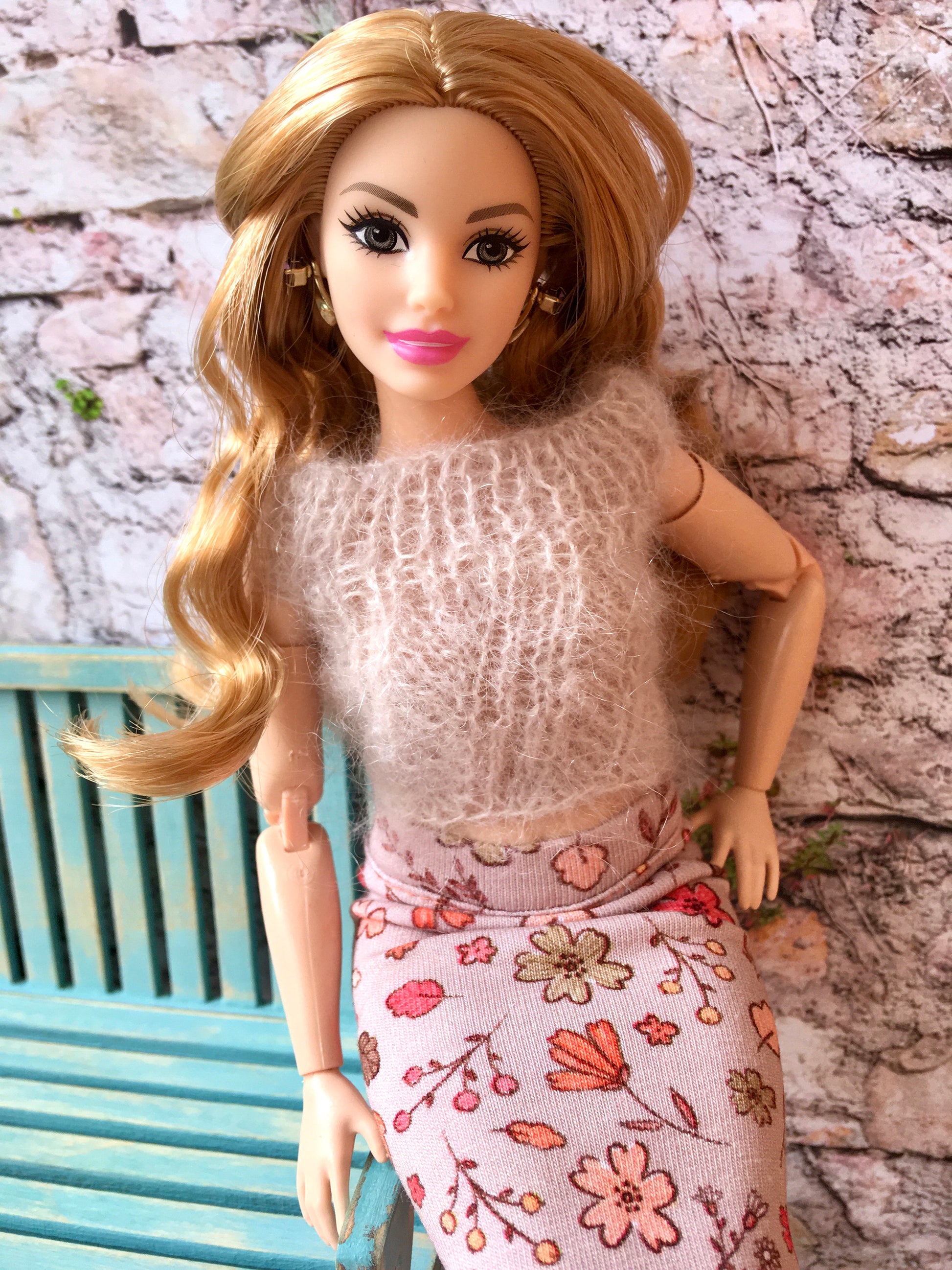 BQ-AERIS – Airy Knit Mohair Top for 11" 1/6 Scale Curvy Fashion Dolls - www.bouutique.com