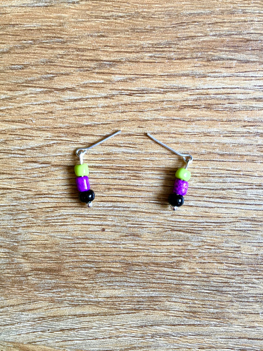 BQ‑E19 – Black, Lime & Purple Drop Earrings for 12" Fashion Dolls - www.bouutique.com