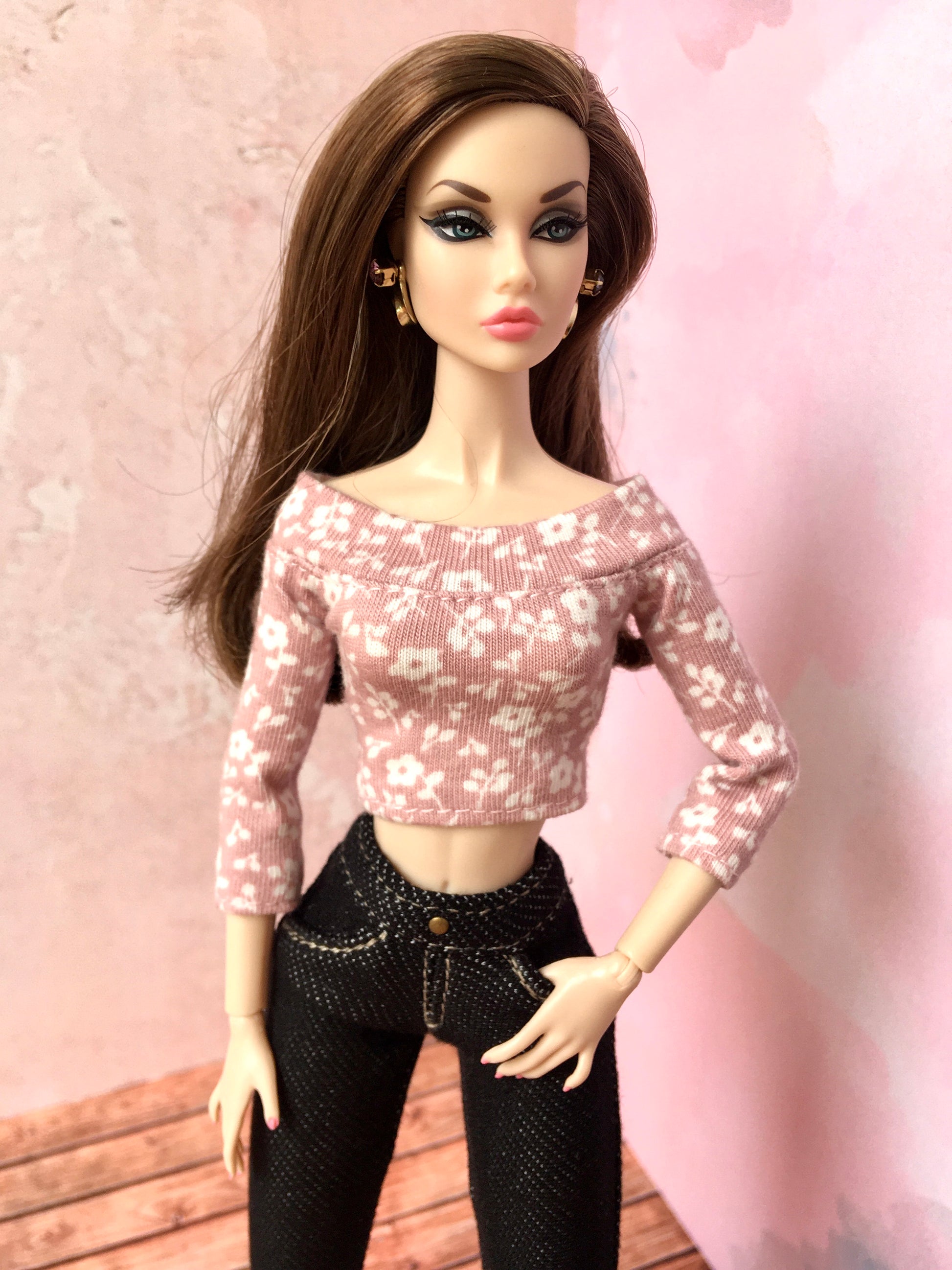BQ-LUNIA – Off Shoulder Top with Flower Print for 12" Fashion Dolls - www.bouutiue.com