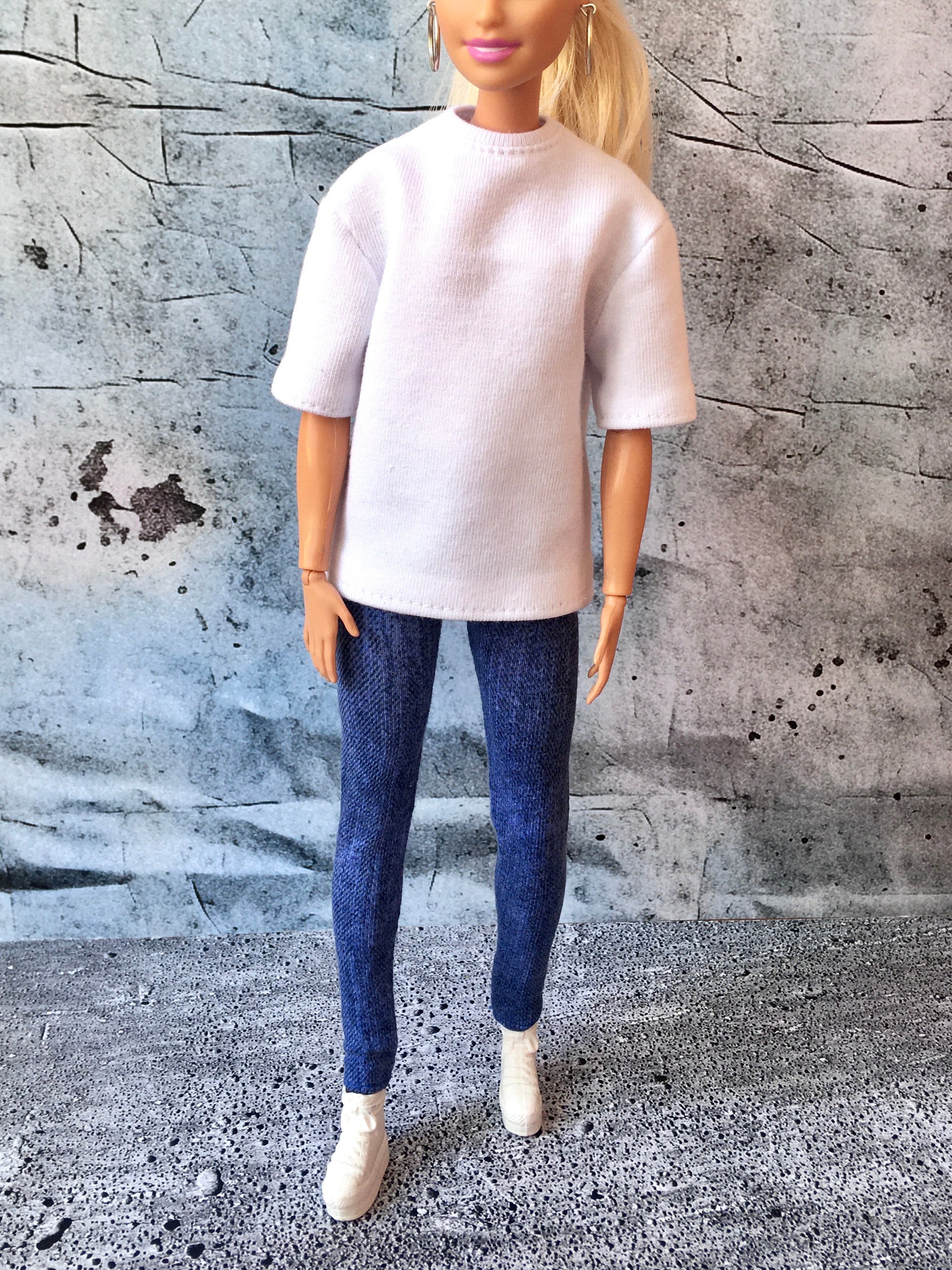 www.bouutique.com - Flowy Short Sleeve Oversized T-shirt for Dolls 11.5 Inch