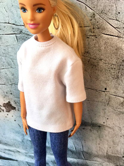www.bouutique.com - Flowy Short Sleeve Oversized T-shirt for Dolls 11.5 Inch