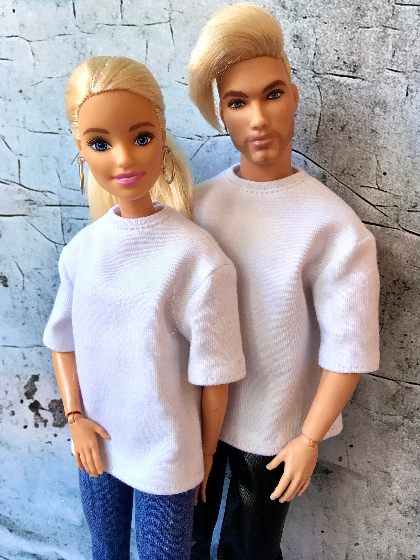 www.bouutique.com - Flowy Short Sleeve Oversized T-shirt for Dolls 11.5 Inch