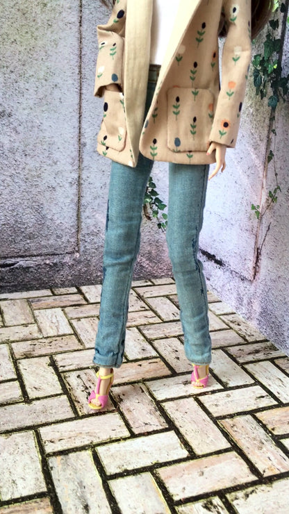 BQ‑DAISY – Květovaný blazer pro panenky 30 cm