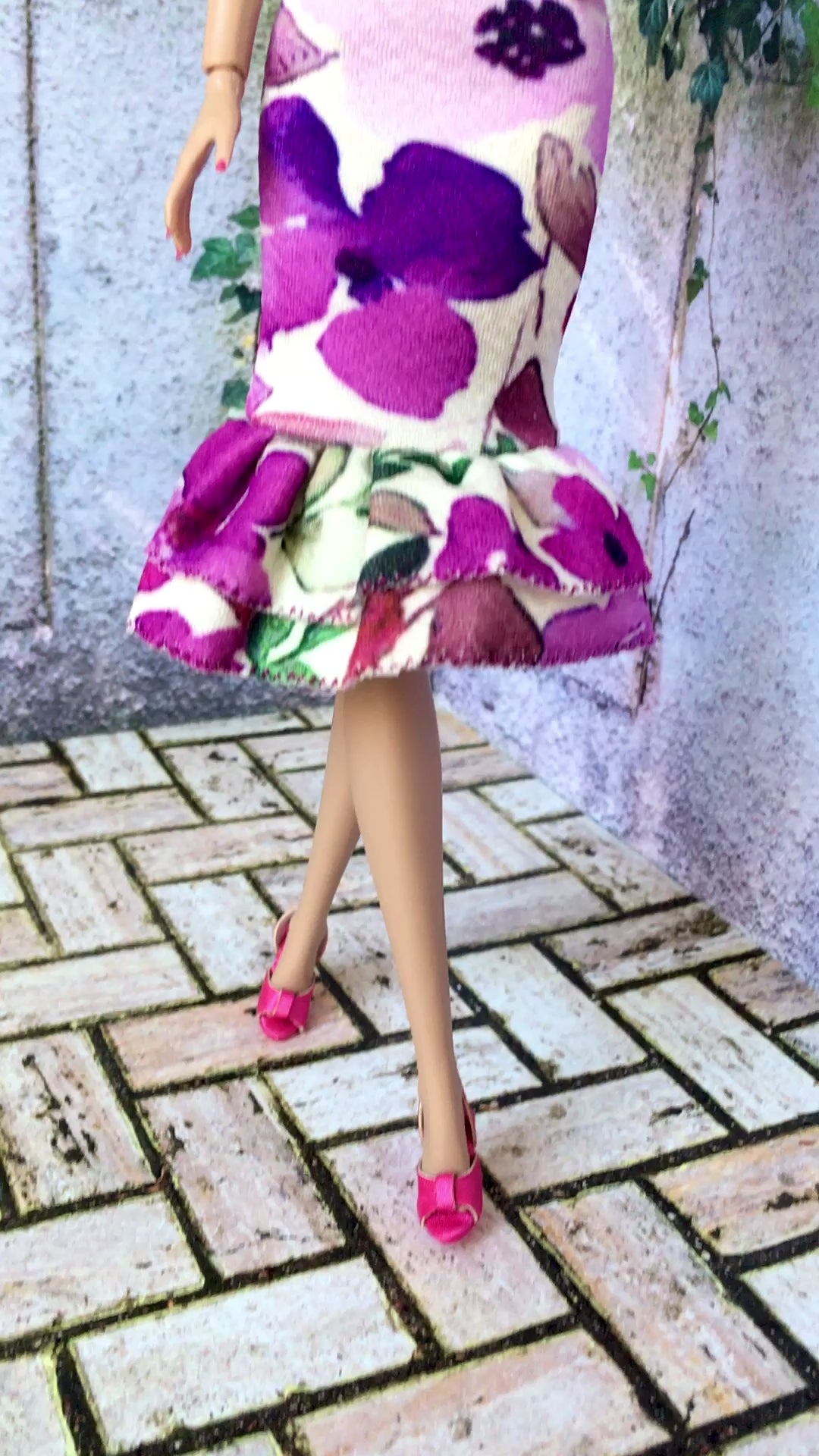 BQ-LARA – Floral Midi Dress with Mermaid Hem for 12" 1/6 Scale Fashion Dolls - www.bouutique.com