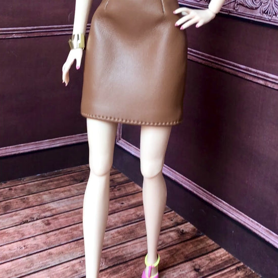 BQ‑SENA – Floral Satin Halter Top for 12" 1/6 Scale Fashion Dolls - www.bouutique.com