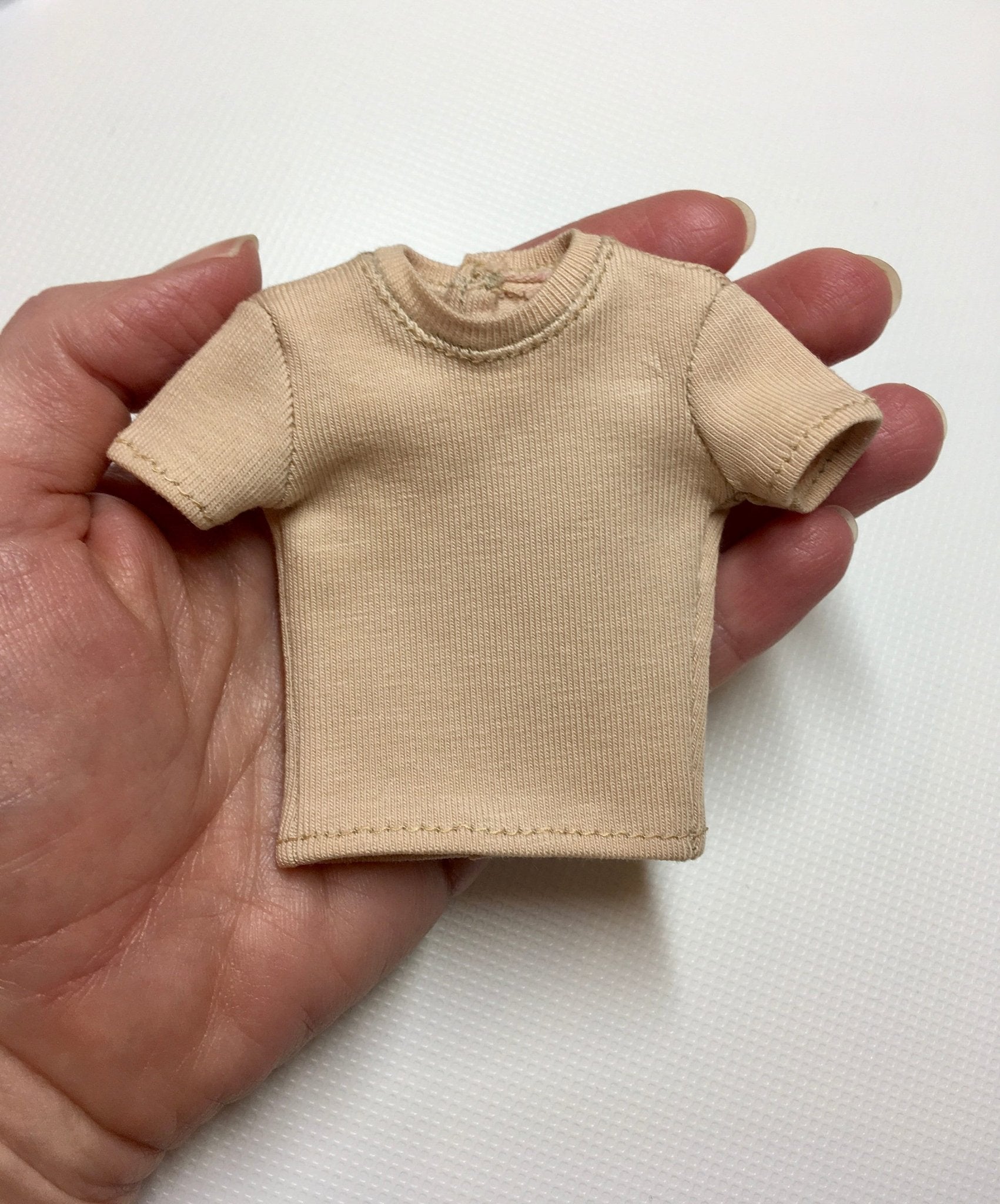 Vital Short Sleeve T-shirt for Dolls 1/6-scale, 11.5 Inch, many colors - Bouutique.com