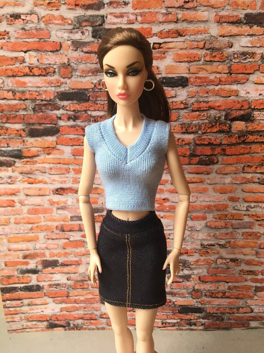 Basic V-Neck Crop T-shirt for Poppy Parker | Integrity Toys 12 inch Doll Clothes - Bouutique.com