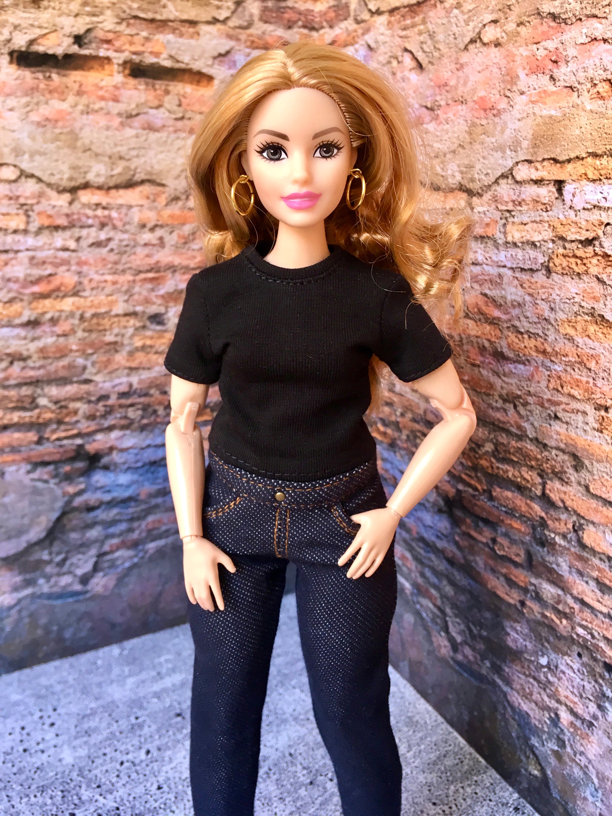 BQ-STAPLE – Basic T-Shirt for 11" 1/6 Scale Curvy Fashion Dolls