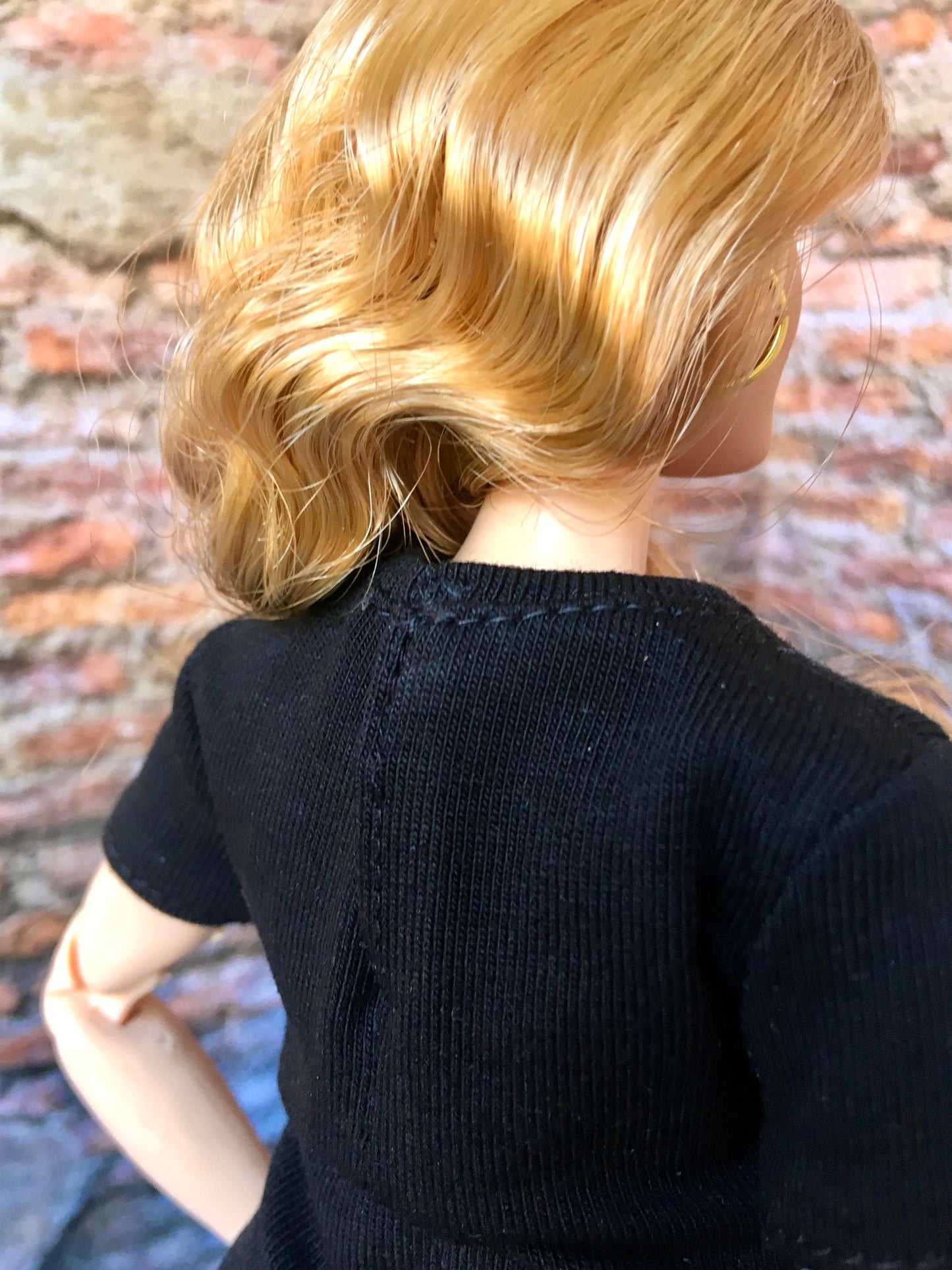 BQ-STAPLE – Basic T-Shirt for 11" 1/6 Scale Curvy Fashion Dolls