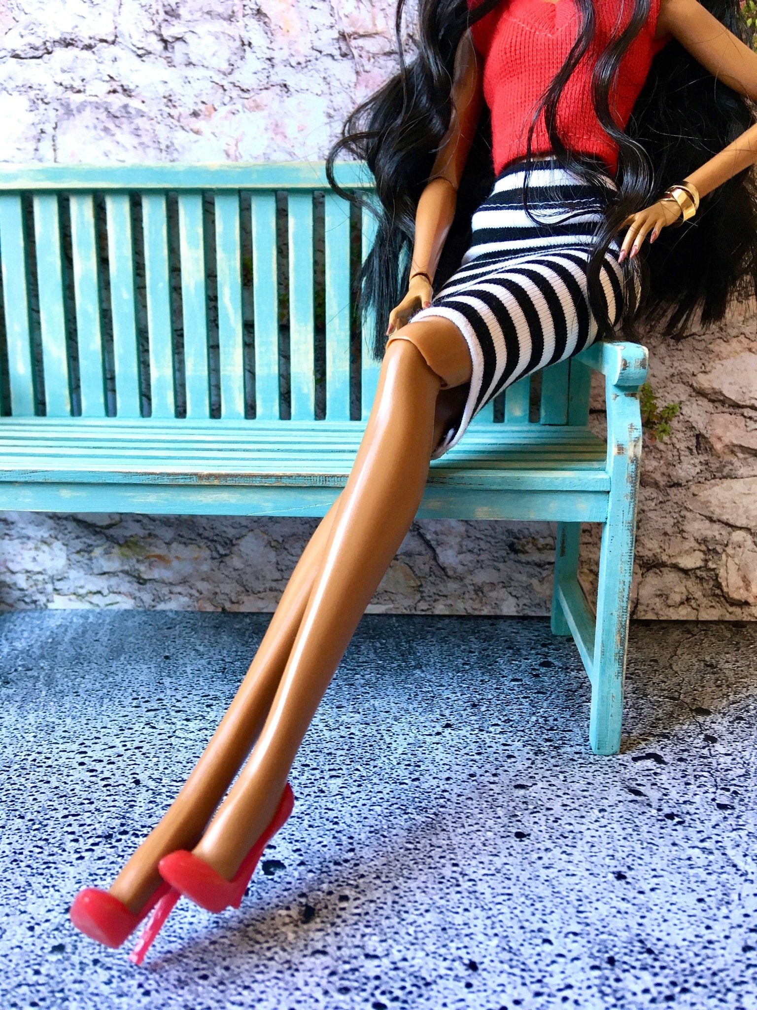 Classic Toe Pumps High Heels in red color for Integrity Toys Doll - Bouutique.com