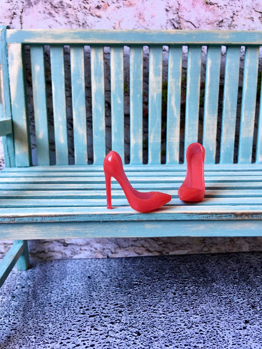 Classic Toe Pumps High Heels in red color for Integrity Toys Doll - Bouutique.com