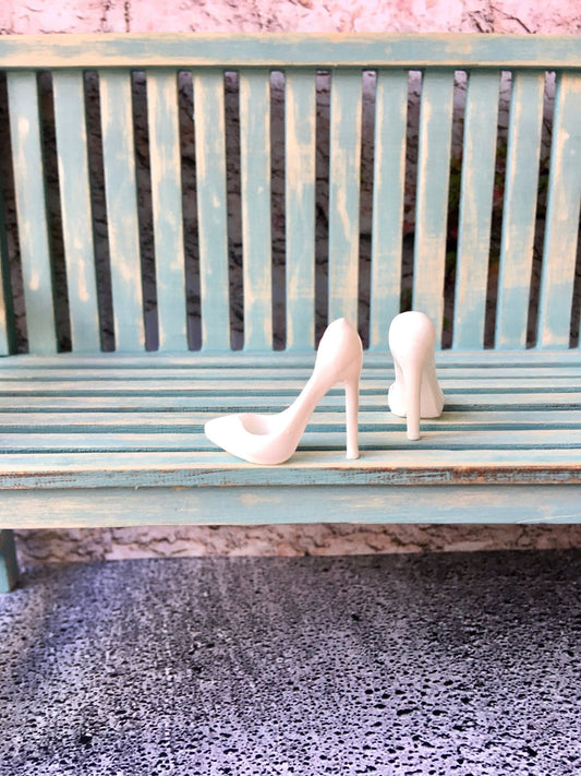 Classic Toe Pumps High Heels in white color for Integrity Toys Doll - Bouutique.com