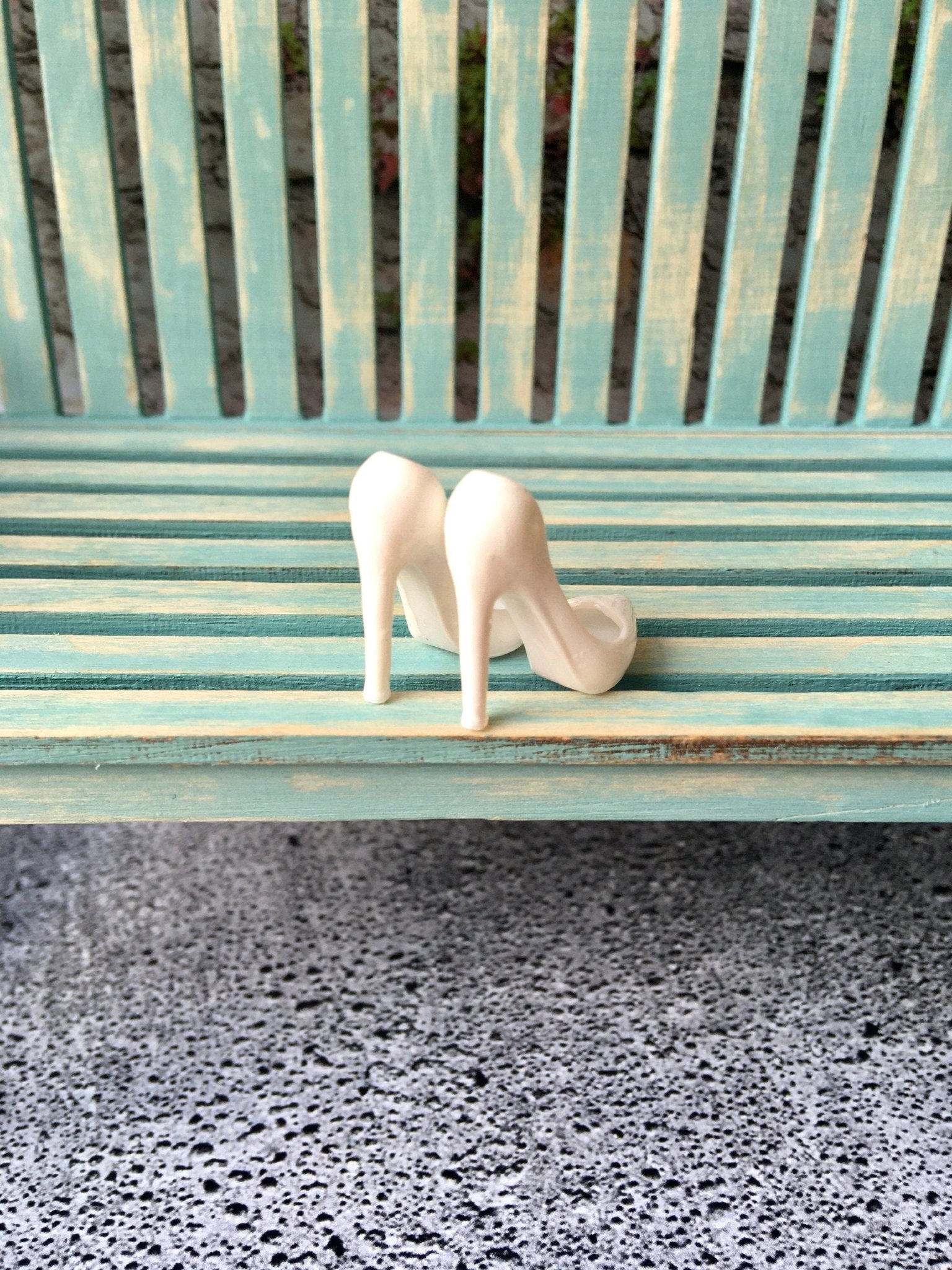 Classic Toe Pumps High Heels in white color for Integrity Toys Doll - Bouutique.com