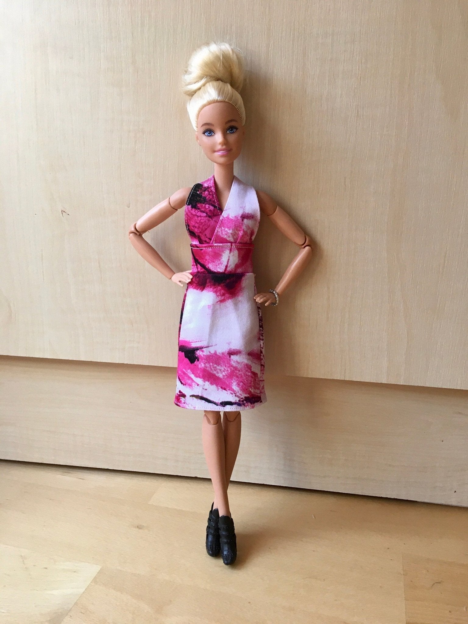 Sunrise Colorful Halter Dress for Doll 1/6-scale, 11.5 Inch, many colors - Bouutique.com