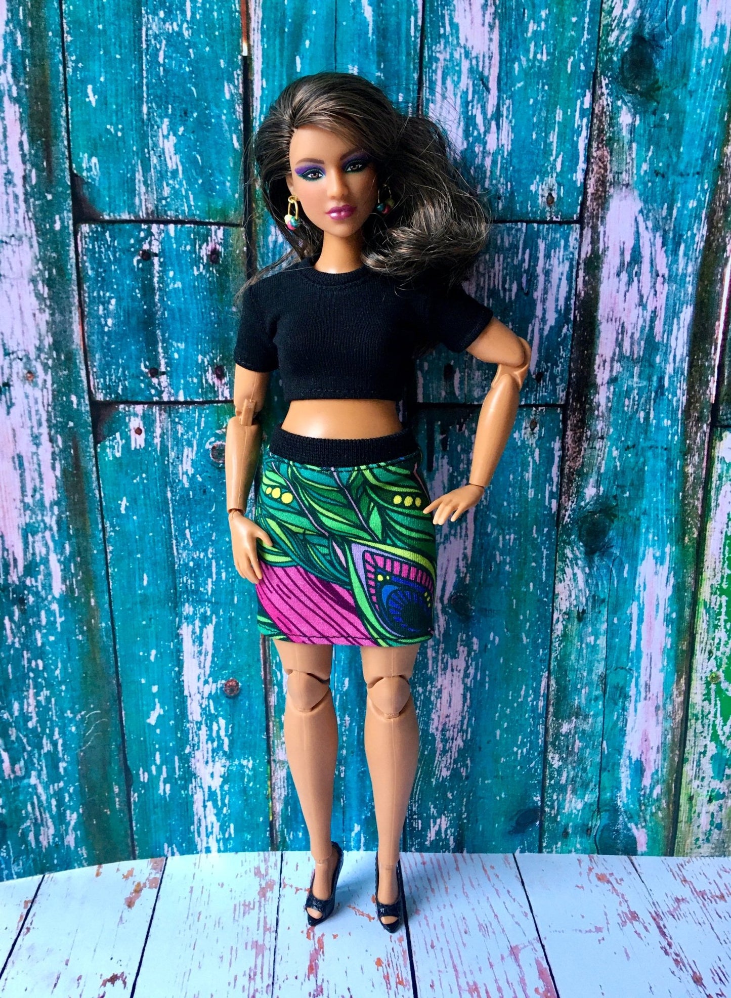 Foliage Colorful Print Skirt for Curvy Dolls 1/6-scale - Bouutique.com
