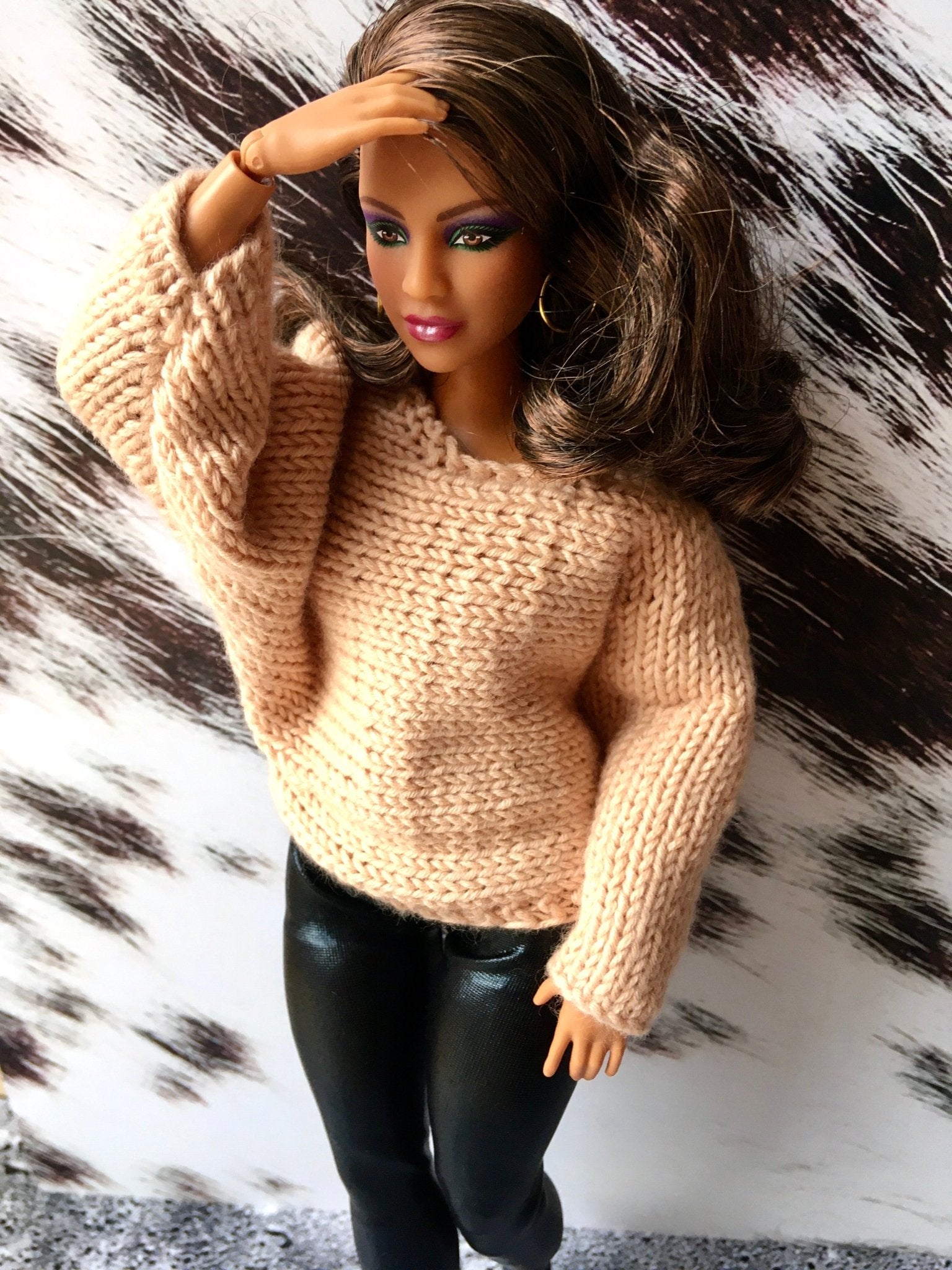 Knit Bat Sleeve Sweater for Curvy Doll 1/6-scale | Knitted Doll Clothes - in 3 colors - Bouutique.com