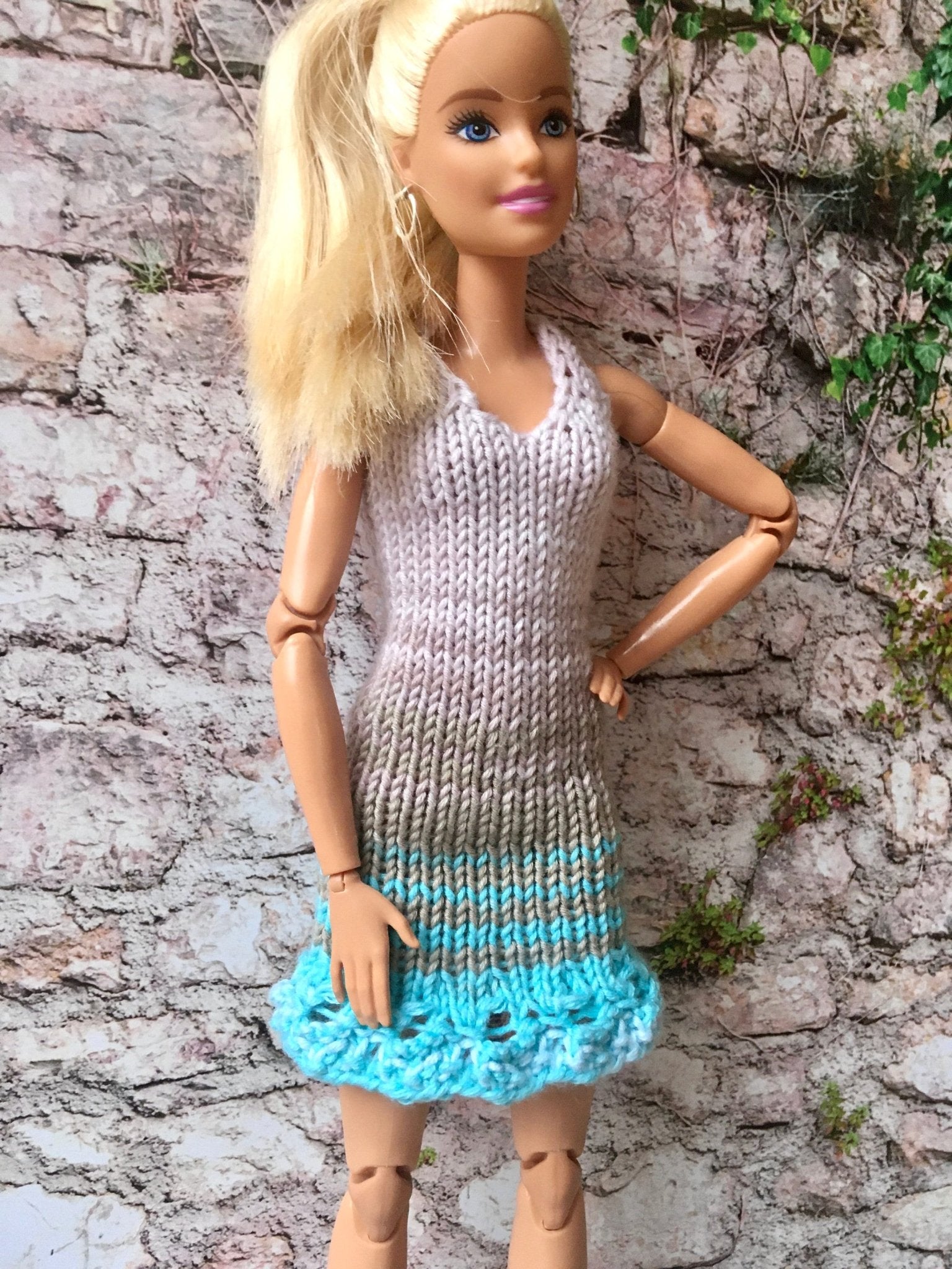 Fiber Knit Halter Dress for Doll 1/6-scale, 11.5. Inch, 2 colors - Bouutique.com