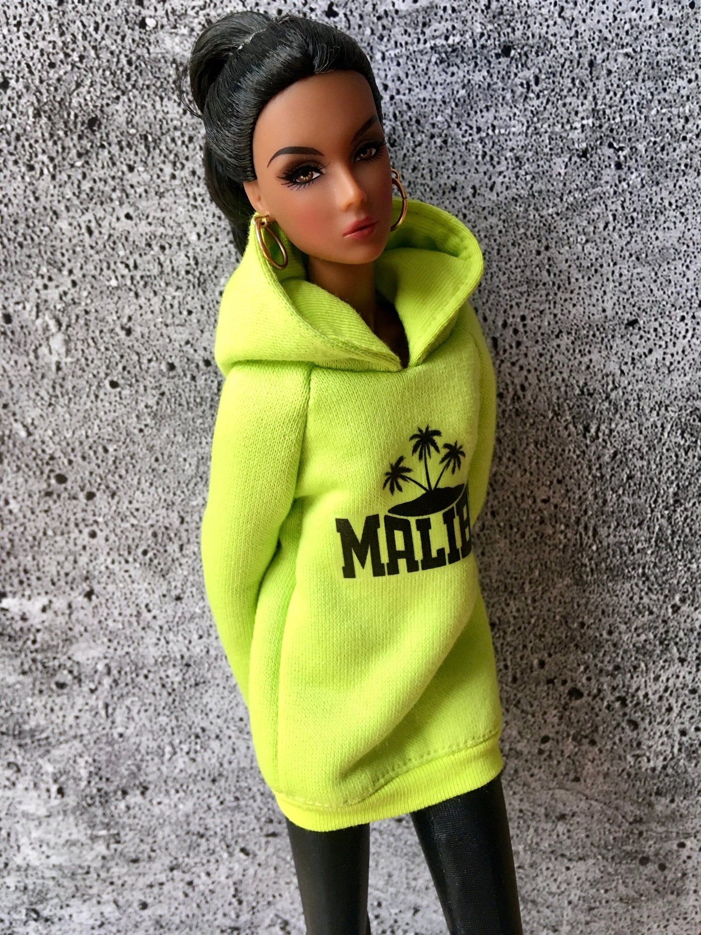 Covah Malibu-Print Hoodie Dress for NuFace Integrity Toys Doll 12.5" - Bouutique.com
