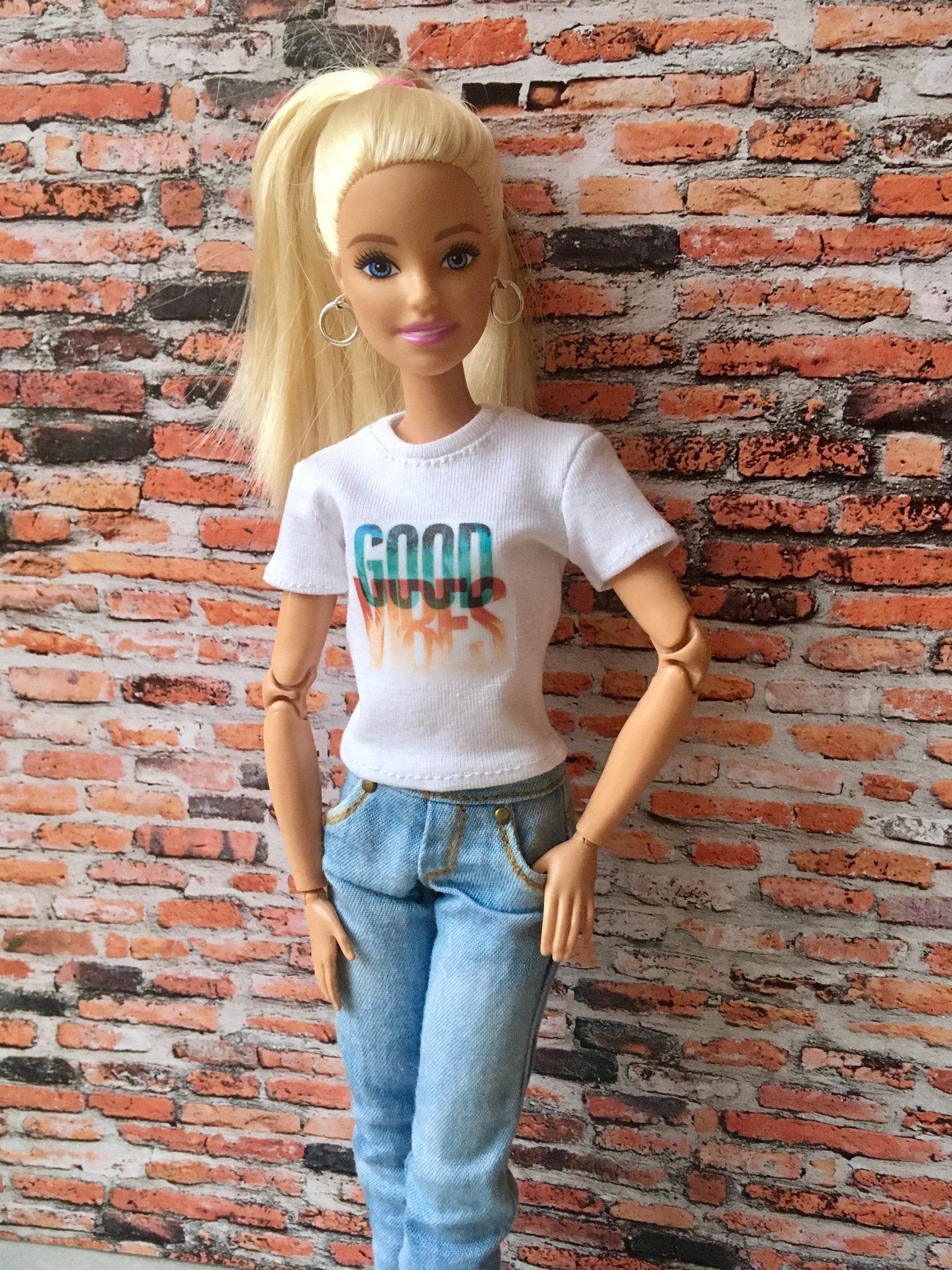 Vital Print T-shirt "good vibes" Design for Doll 1/6-scale, 11.5 Inch - Bouutique.com