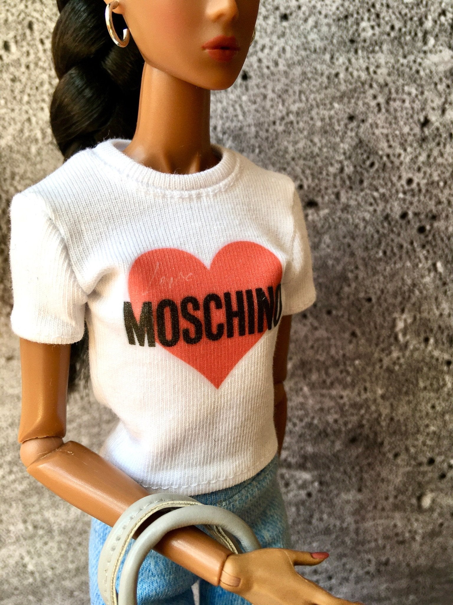 Vital Print T-shirt "Love" Design for NuFace Integrity Toys Doll 12.5" - Bouutique.com
