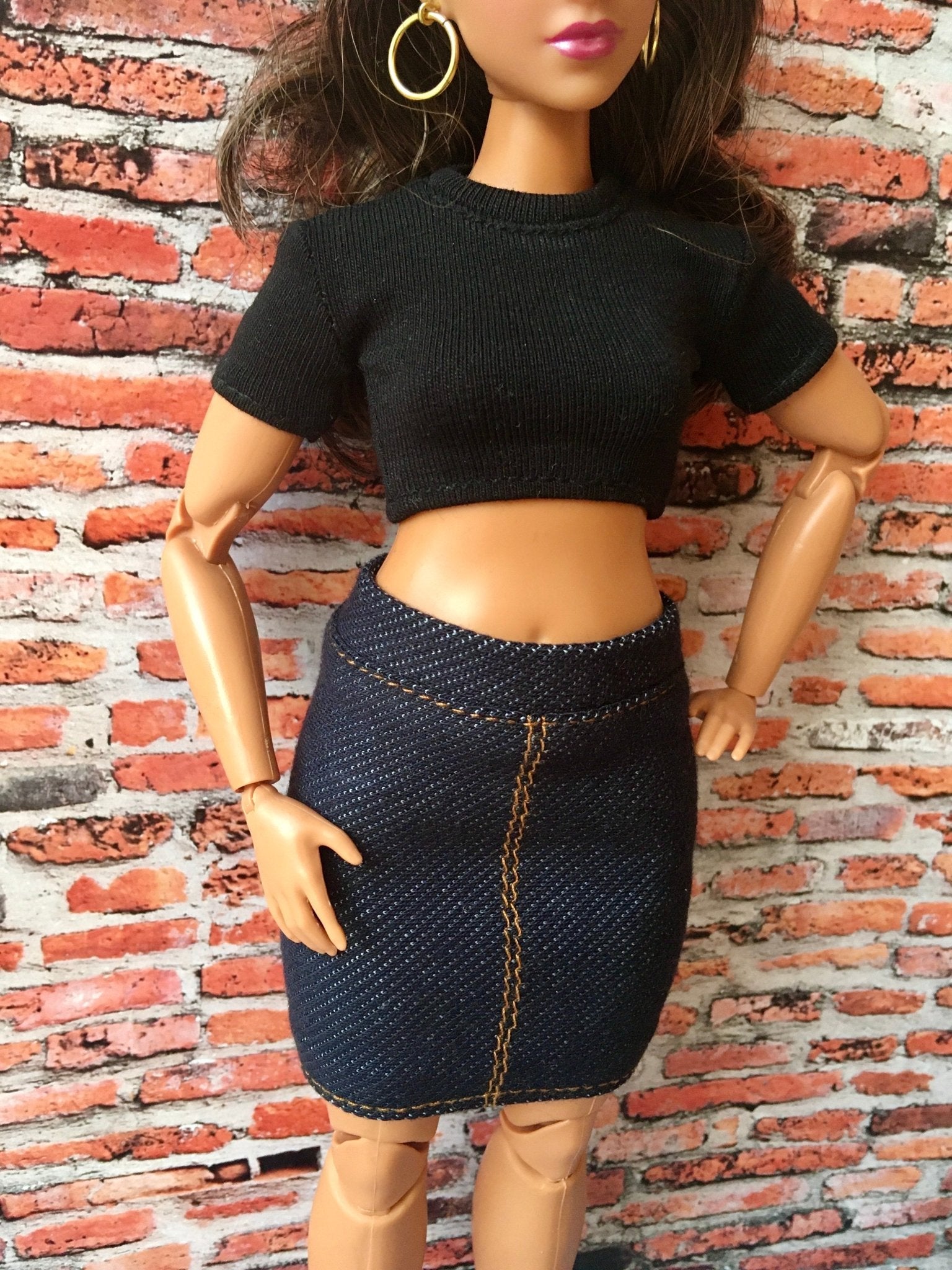 Aura Stretch Denim Skirt for Curvy Dolls 1/6-scale in 4 colors - Bouutique.com