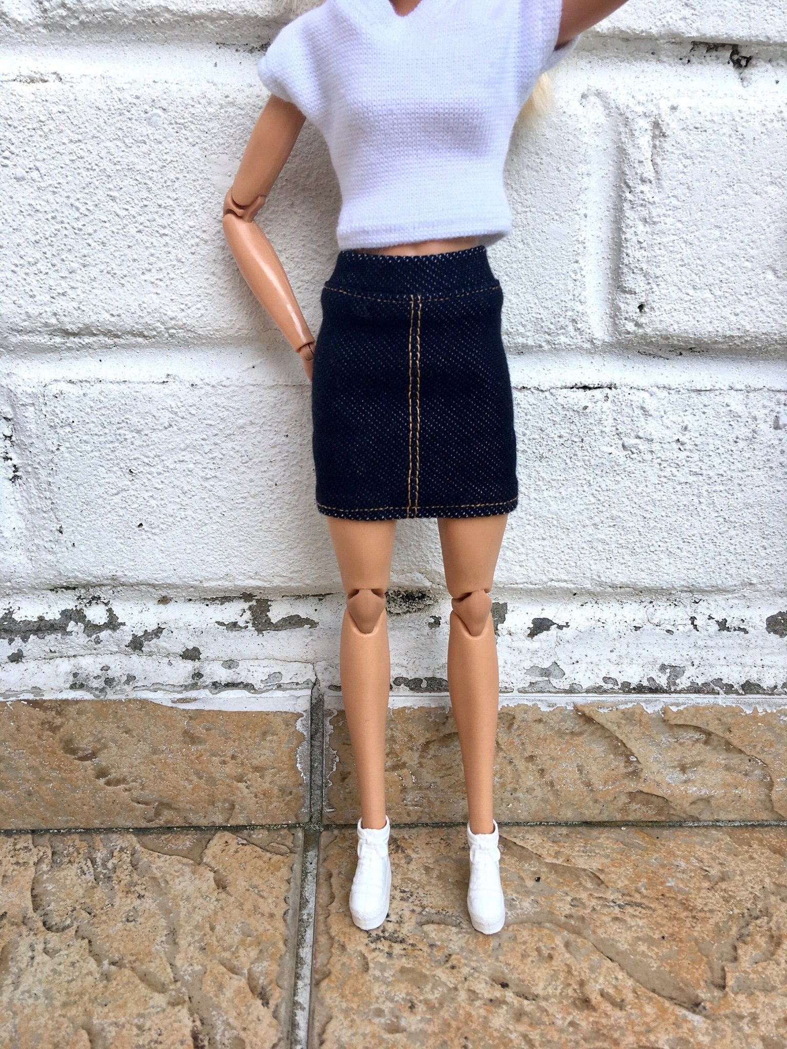Nauti Stretch Denim Skirt for Dolls 1/6-scale, 11.5 Inch, 2 colors - Bouutique.com